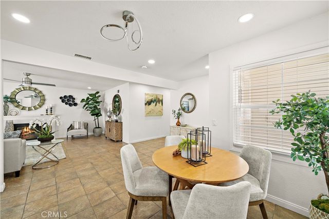 590 Traverse Drive, Costa Mesa, CA 92626