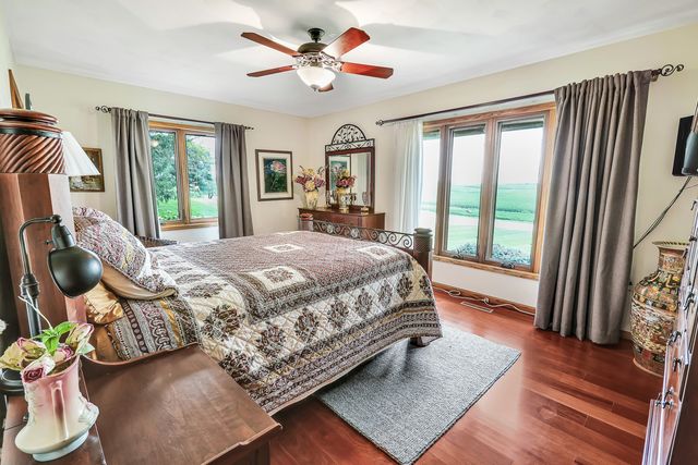 2775 Osburn Avenue, Oskaloosa, IA 52577