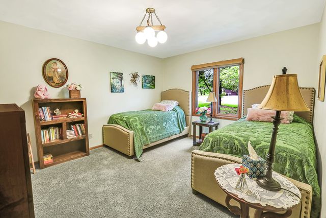 2775 Osburn Avenue, Oskaloosa, IA 52577