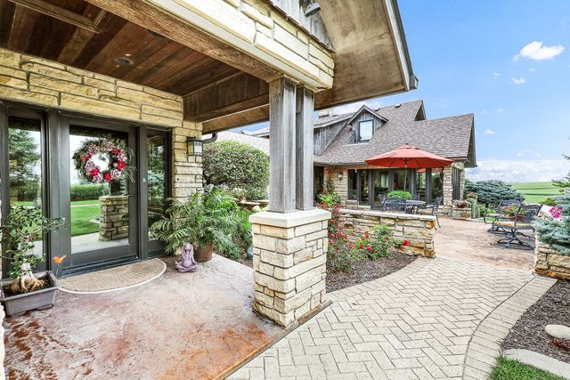 2775 Osburn Avenue, Oskaloosa, IA 52577