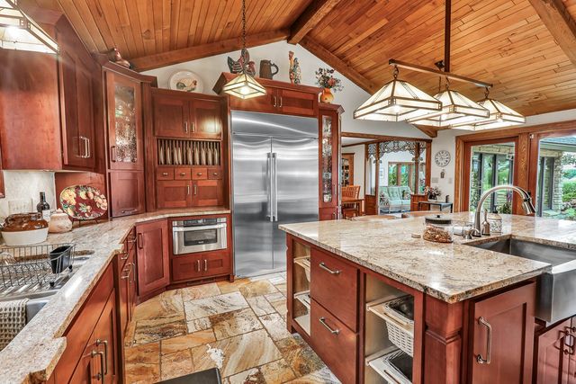 2775 Osburn Avenue, Oskaloosa, IA 52577