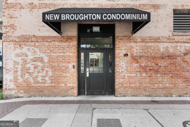 310 W Broughton Street 2011, Savannah, GA 31401