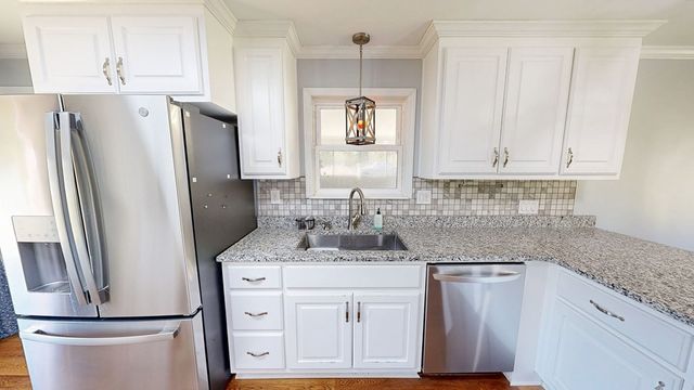 6615 State Line Road, Cottonwood, AL 36320