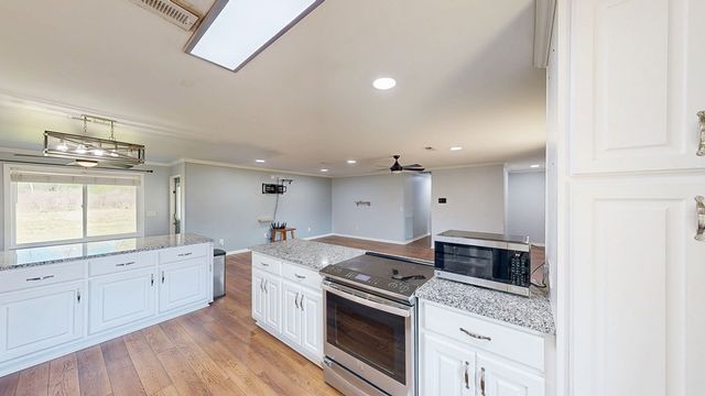 6615 State Line Road, Cottonwood, AL 36320