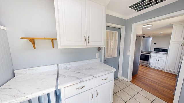 6615 State Line Road, Cottonwood, AL 36320