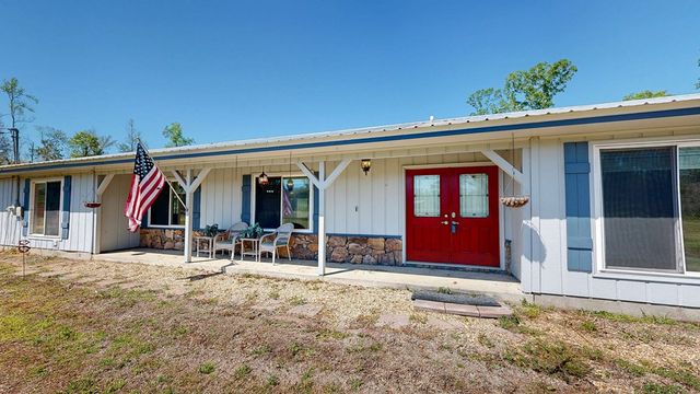 6615 State Line Road, Cottonwood, AL 36320