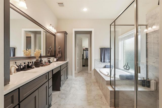 11219 Hillside Knoll Lane, Cypress, TX 77433