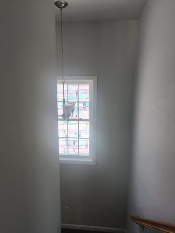 24 Bittersweet Blvd 24, Worcester, MA 01607