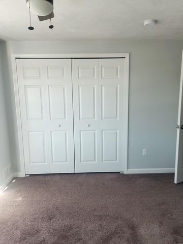 24 Bittersweet Blvd 24, Worcester, MA 01607