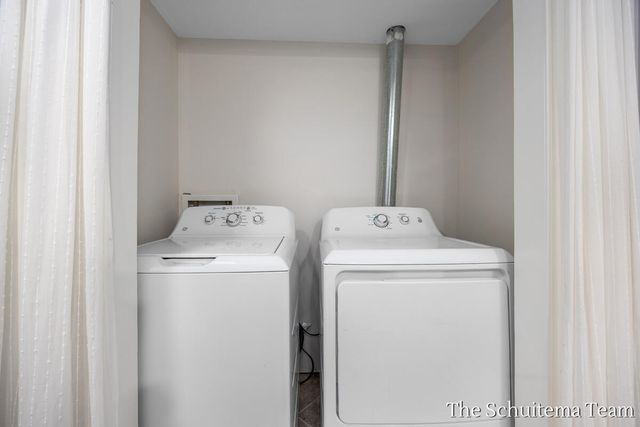 2860 104th Avenue, Zeeland, MI 49464