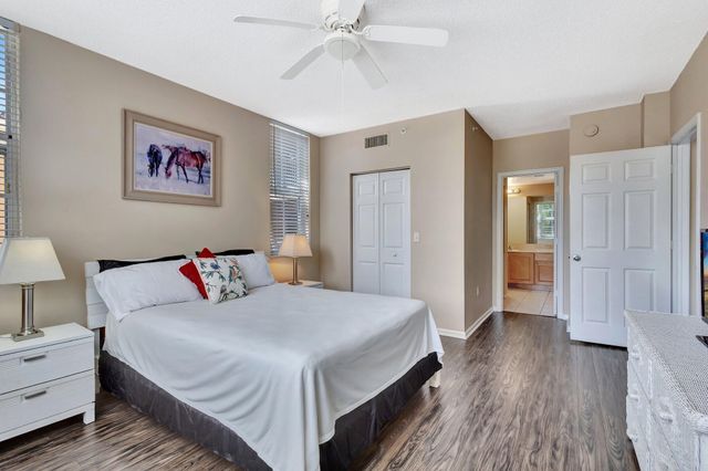11760 Saint Andrews Place 204, Wellington, FL 33414