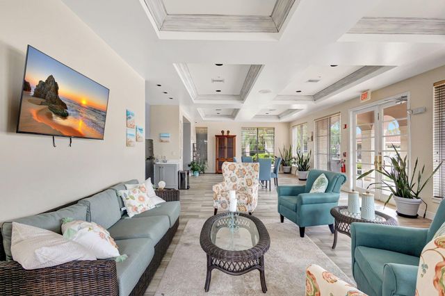11760 Saint Andrews Place 204, Wellington, FL 33414