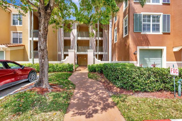 11760 Saint Andrews Place 204, Wellington, FL 33414