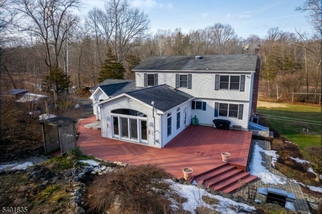 37 Ward Rd, Hardwick Twp., NJ 07825