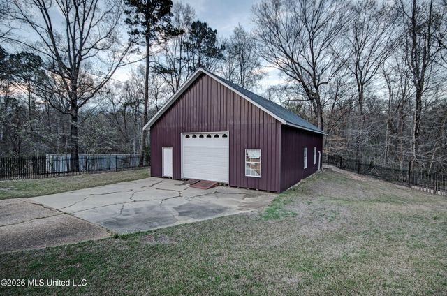 2743 Highway 80 East, Brandon, MS 39042