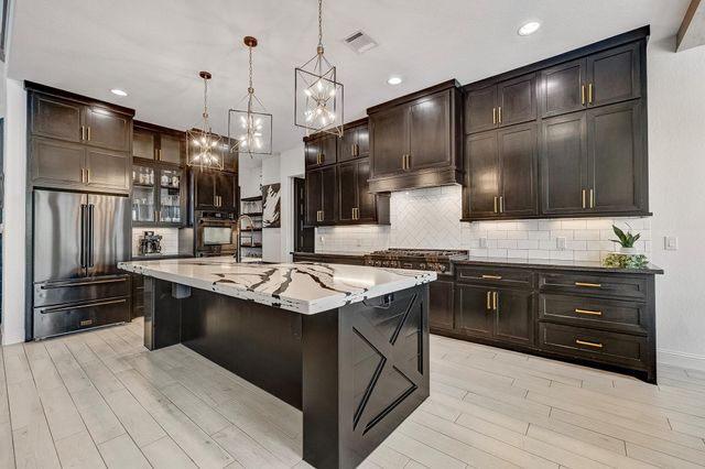 11650 Renaissance Drive, Montgomery, TX 77356