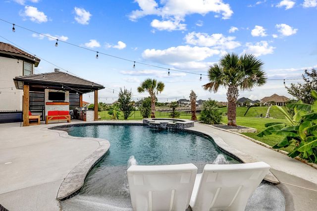11650 Renaissance Drive, Montgomery, TX 77356