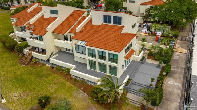 1 Port Royal Way 1&3, Pensacola, FL 32502