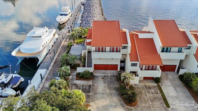 1 Port Royal Way 1&3, Pensacola, FL 32502