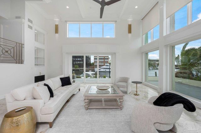 1 Port Royal Way 1&3, Pensacola, FL 32502