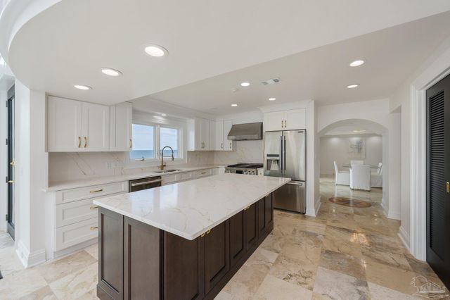 1 Port Royal Way 1&3, Pensacola, FL 32502