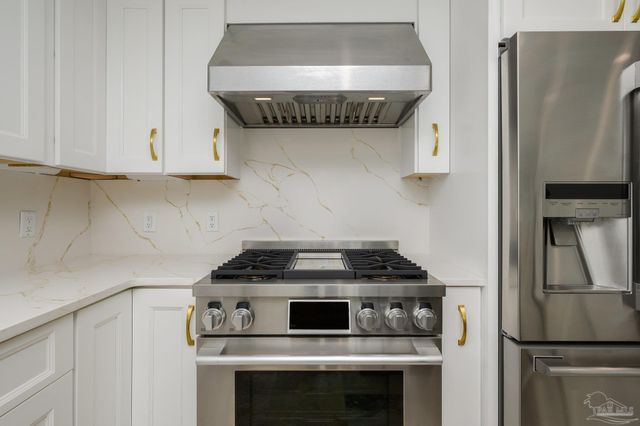 1 Port Royal Way 1&3, Pensacola, FL 32502