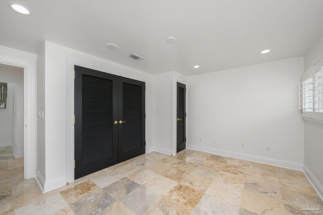 1 Port Royal Way 1&3, Pensacola, FL 32502