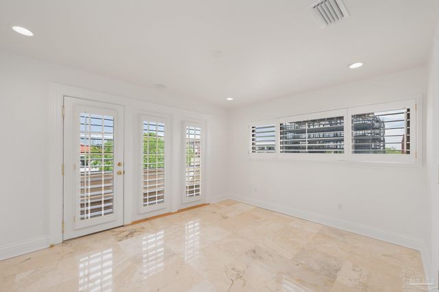 1 Port Royal Way 1&3, Pensacola, FL 32502