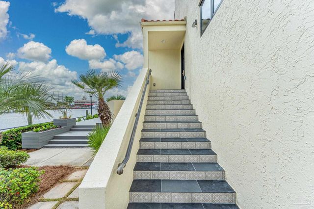 1 Port Royal Way 1&3, Pensacola, FL 32502