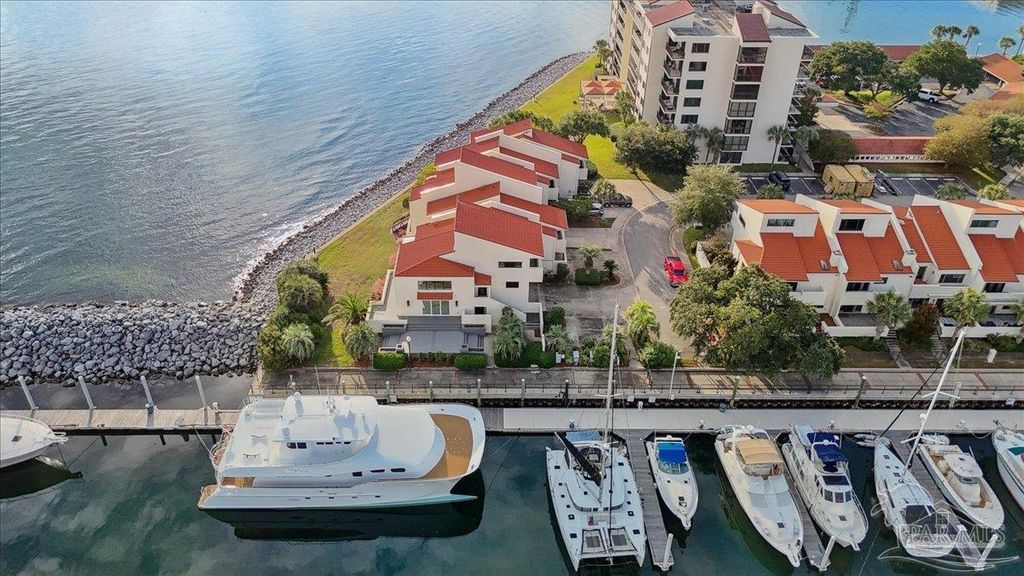 1 Port Royal Way 1&3, Pensacola, FL 32502