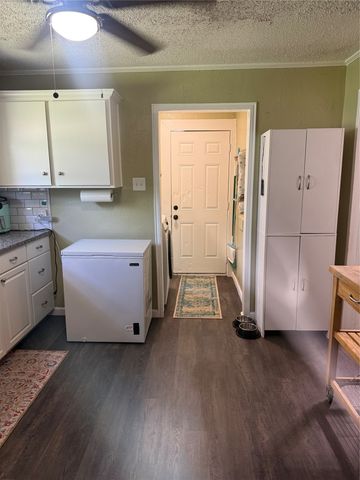 301 Cedar Street, Waco, TX 76705