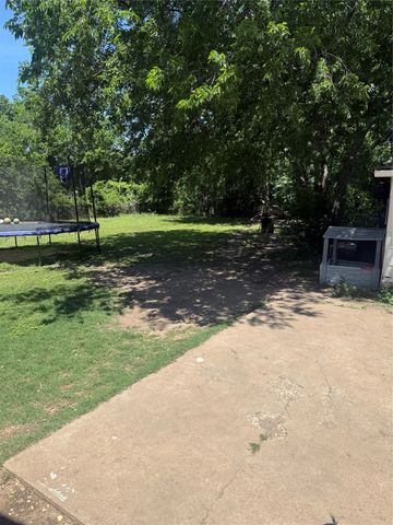 301 Cedar Street, Waco, TX 76705