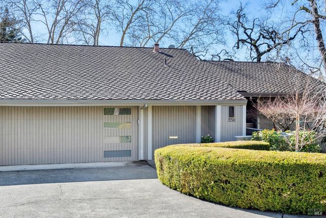 350 Deer Hollow Dr, Napa, CA 94558