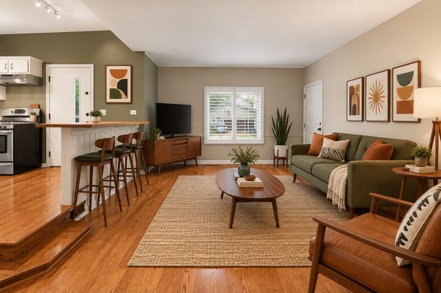6S575 Bridlespur Drive, Naperville, IL 60540