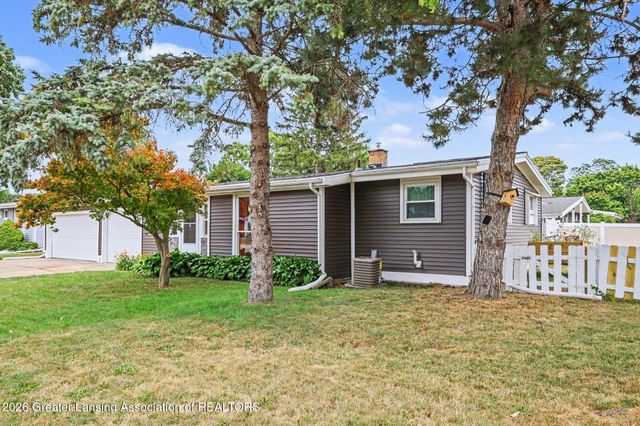 1404 Weber Drive, Lansing, MI 48912
