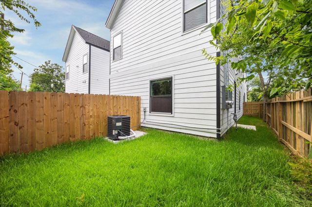 4131 Mallow Street A, Houston, TX 77051