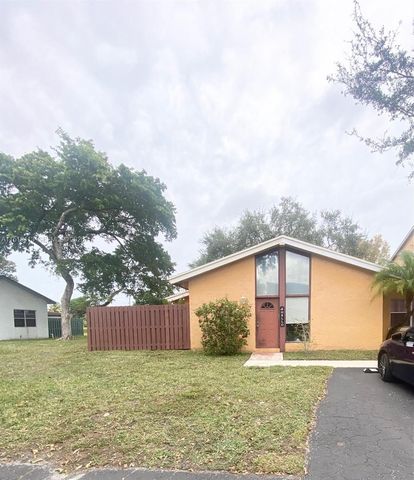 7351 W Sunrise Blvd 7351, Plantation, FL 33313