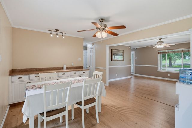 210 Yucca Drive, Weatherford, TX 76087