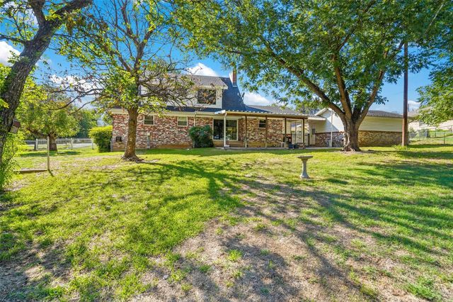 210 Yucca Drive, Weatherford, TX 76087