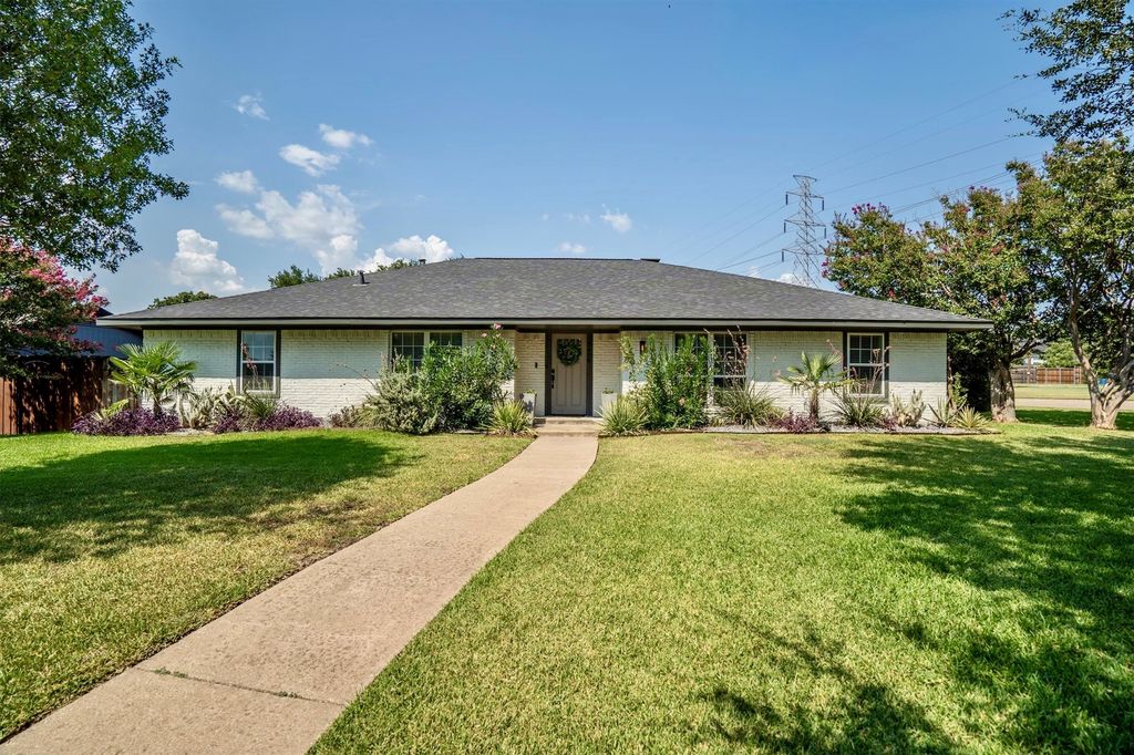 7439 Chattington Drive, Dallas, TX 75248