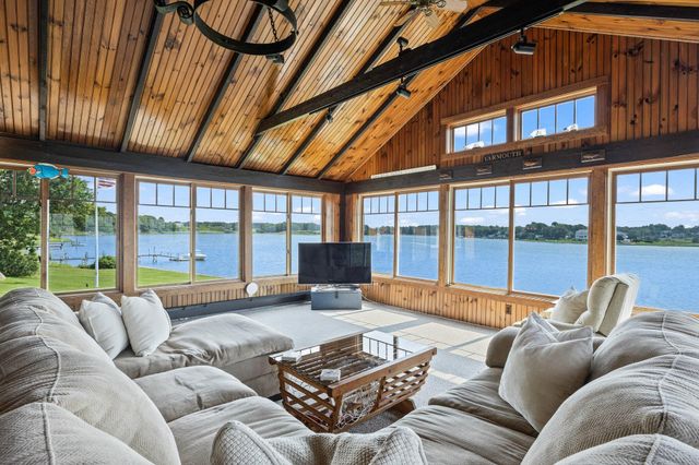 45 Seth Lane, South Yarmouth, MA 02664