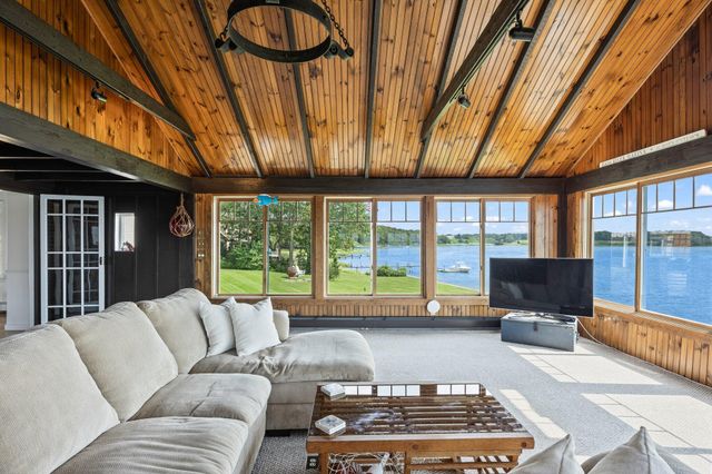 45 Seth Lane, South Yarmouth, MA 02664