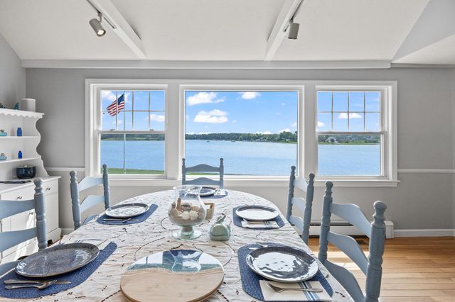 45 Seth Lane, South Yarmouth, MA 02664