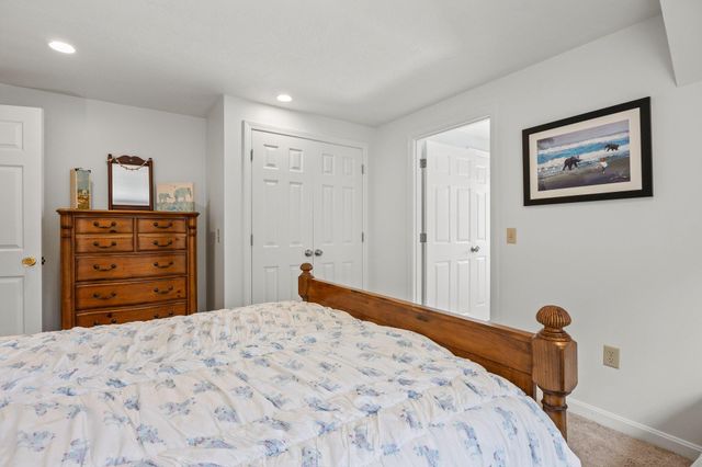 45 Seth Lane, South Yarmouth, MA 02664