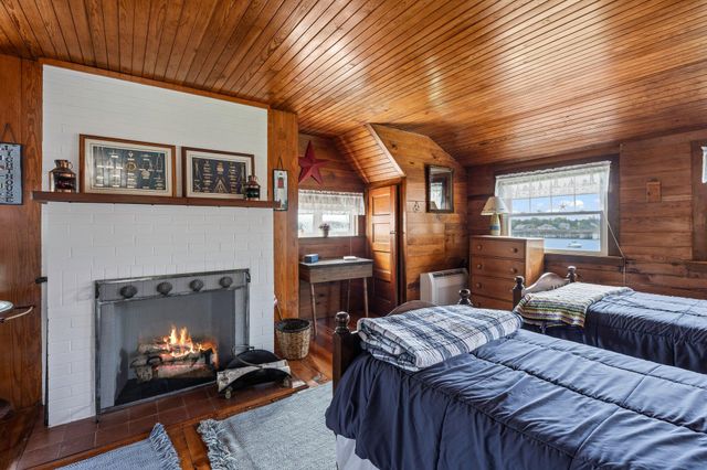 45 Seth Lane, South Yarmouth, MA 02664