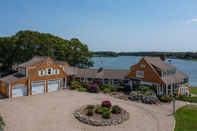 45 Seth Lane, South Yarmouth, MA 02664