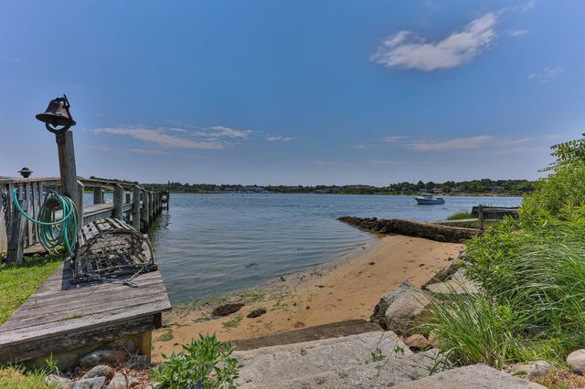 45 Seth Lane, South Yarmouth, MA 02664