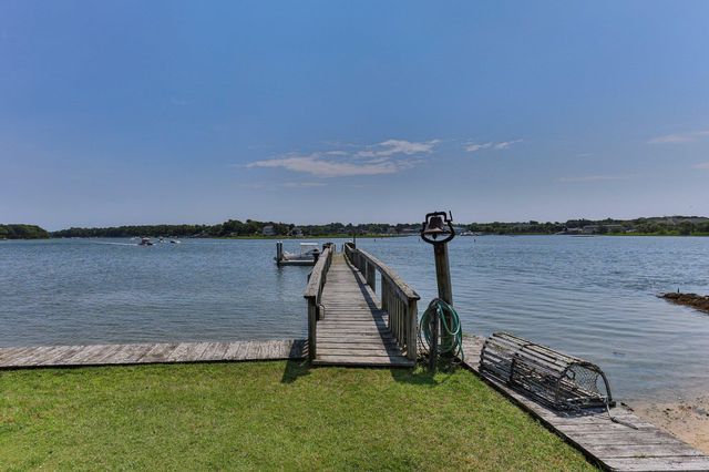 45 Seth Lane, South Yarmouth, MA 02664