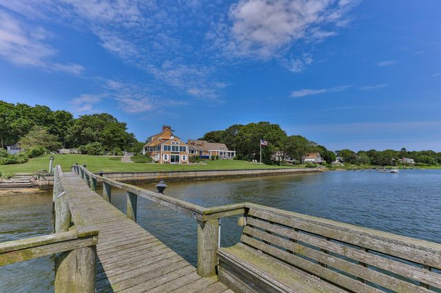 45 Seth Lane, South Yarmouth, MA 02664