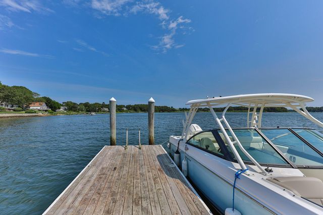 45 Seth Lane, South Yarmouth, MA 02664